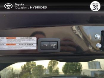 Photo 21 du bon plan TOYOTA Yaris Cross 116h Collection AWD-i MY22 occasion à 24500 €