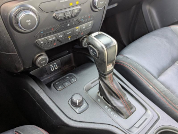 Photo 24 du bon plan FORD Ranger VUL 2.0 TDCi 213ch Super Cab Wildtrak occasion à 29943 €