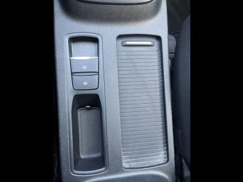 Photo 12 du bon plan FORD Kuga 2.0 EcoBlue 150ch mHEV Titanium occasion à 18900 €