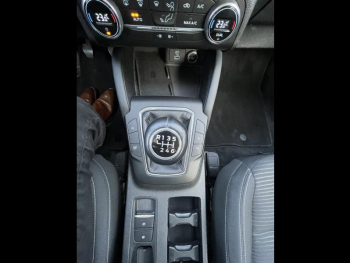 Photo 15 du bon plan FORD Kuga 2.0 EcoBlue 150ch mHEV Titanium occasion à 18900 €