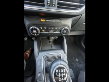 Photo 16 du bon plan FORD Kuga 2.0 EcoBlue 150ch mHEV Titanium occasion à 18900 €