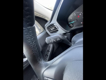 Photo 25 du bon plan FORD Kuga 2.0 EcoBlue 150ch mHEV Titanium occasion à 18900 €