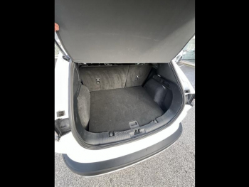 Photo 28 du bon plan FORD Kuga 2.0 EcoBlue 150ch mHEV Titanium occasion à 18900 €