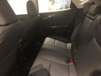 Photo 11 du bon plan LEXUS NX 450h+ Luxe 4WD MY24 occasion à 48970 €