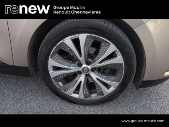 Photo 11 du bon plan RENAULT Scenic 1.6 dCi 160ch energy Intens EDC occasion à 13490 €