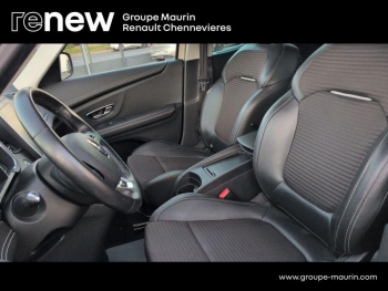 Photo 16 du bon plan RENAULT Scenic 1.6 dCi 160ch energy Intens EDC occasion à 13490 €