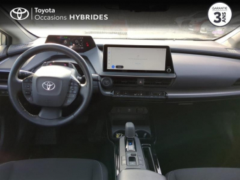 Photo 8 du bon plan TOYOTA Prius Rechargeable 2.0 Hybride Rechargeable 223ch Design occasion à 30900 €