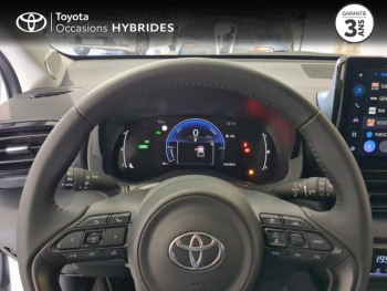 Photo 13 du bon plan TOYOTA Yaris 116h Design 5p MY25 occasion à 24500 €