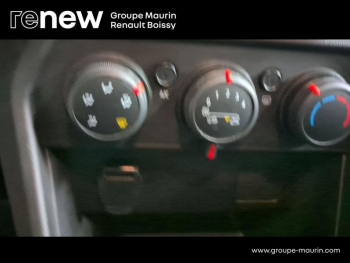 Photo 26 du bon plan DACIA Sandero 1.0 TCe 90ch Stepway Confort -22 occasion à 13400 €