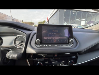 Photo 20 du bon plan NISSAN Qashqai e-POWER 190ch Business Edition 2022 occasion à 22990 €