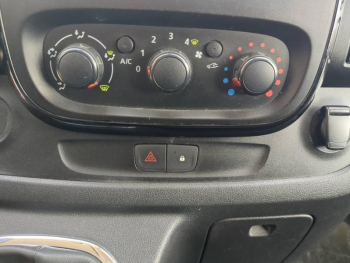 Photo 23 du bon plan OPEL Vivaro Fg VUL F2700 L1H1 1.6 CDTI BiTurbo 125 EcoFLEX Start/Stop Pack Clim + occasion à 13188 €