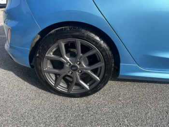 Photo 6 du bon plan FORD Fiesta Active 1.0 EcoBoost 125ch mHEV occasion à 14990 €