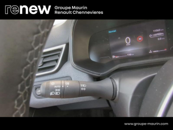 Photo 24 du bon plan RENAULT Clio 1.0 TCe 90ch Evolution occasion à 15990 €