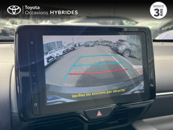 Photo 18 du bon plan TOYOTA Yaris 116h Iconic 5p MY22 occasion à 21490 €