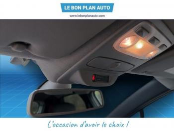 Photo 6 du bon plan RENAULT Captur 1.2 TCe 120ch Stop&Start energy Wave Euro6 2016 occasion à 10480 €