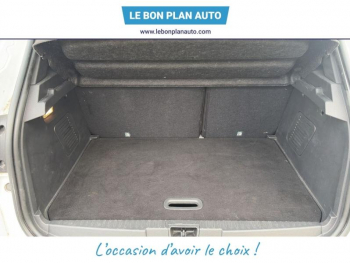 Photo 12 du bon plan RENAULT Captur 1.2 TCe 120ch Stop&Start energy Wave Euro6 2016 occasion à 10480 €