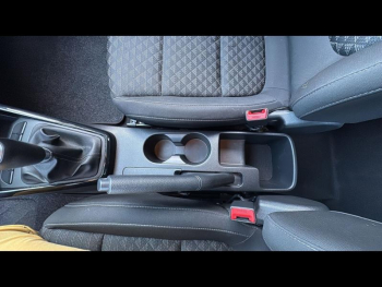 Photo 24 du bon plan KIA Rio 1.0 T-GDI 100ch Active occasion à 13990 €