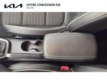 Photo 24 du bon plan KIA Stonic 1.0 T-GDi 100ch GT Line occasion à 17990 €