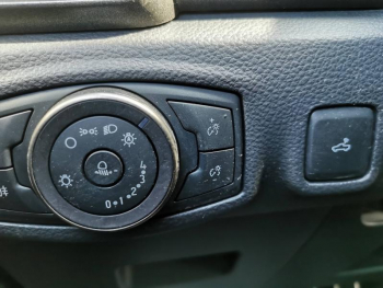 Photo 31 du bon plan FORD Ranger VUL 2.0 TDCi 213ch Double Cabine Raptor BVA10 occasion à 44990 €