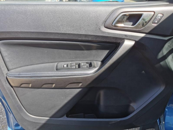 Photo 35 du bon plan FORD Ranger VUL 2.0 TDCi 213ch Double Cabine Raptor BVA10 occasion à 44990 €