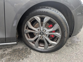 Photo 14 du bon plan FORD Focus 1.0 Flexifuel mHEV 125ch ST-Line Style occasion à 18900 €