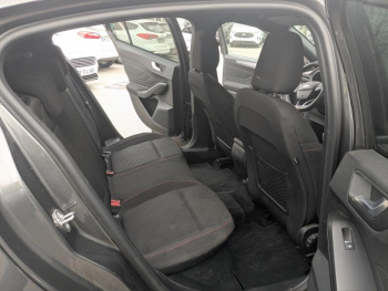 Photo 17 du bon plan FORD Focus 1.0 Flexifuel mHEV 125ch ST-Line Style occasion à 18900 €