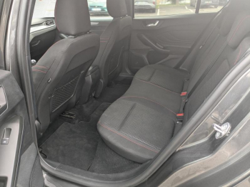 Photo 18 du bon plan FORD Focus 1.0 Flexifuel mHEV 125ch ST-Line Style occasion à 18900 €