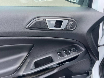 Photo 15 du bon plan FORD EcoSport 1.0 EcoBoost 125ch Active 6cv occasion à 18490 €