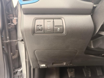 Photo 13 du bon plan HYUNDAI i20 1.0 T-GDi 100 UEFA EURO 2016 occasion à 8490 €