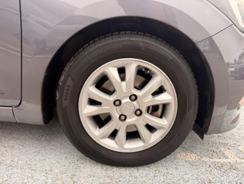 Photo 36 du bon plan HYUNDAI i20 1.0 T-GDi 100 UEFA EURO 2016 occasion à 8490 €