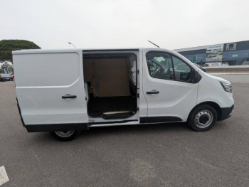 Photo 8 du bon plan RENAULT Trafic Fg VUL L1H1 3T 2.0 Blue dCi 130ch Grand Confort occasion à 19780 €