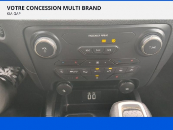 Photo 28 du bon plan FORD Ranger VUL 2.0 TDCi 213ch Double Cabine Raptor BVA10 occasion à 43990 €