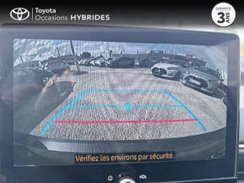 Photo 21 du bon plan TOYOTA Yaris 116h Design 5p MC24 occasion à 21490 €