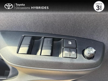 Photo 22 du bon plan TOYOTA Yaris 116h Design 5p MC24 occasion à 21490 €