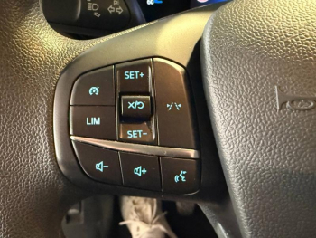 Photo 8 du bon plan FORD Transit Courier VUL 1.5 EcoBlue 100ch Trend occasion à 18890 €
