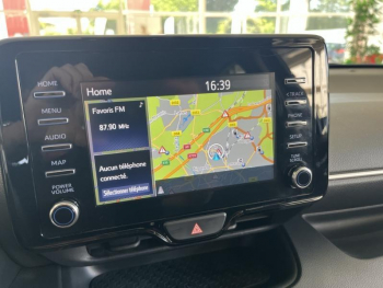 Photo 19 du bon plan TOYOTA Yaris 116h France Business 5p + Programme "Beyond Zero Academy" occasion à 16990 €