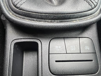 Photo 20 du bon plan FORD Fiesta 1.1 75ch  Cool & Connect 5p occasion à 13990 €