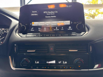 Photo 19 du bon plan NISSAN Qashqai 1.3 Mild Hybrid 158ch N-Connecta Xtronic occasion à 21990 €