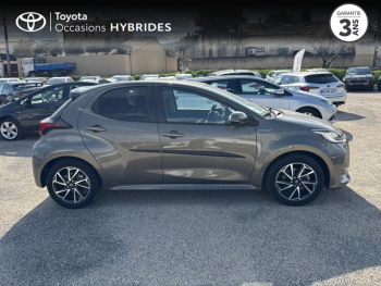 Photo 17 du bon plan TOYOTA Yaris 116h Design 5p MY21 occasion à 18490 €