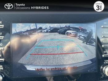 Photo 21 du bon plan TOYOTA Yaris 116h Design 5p MY21 occasion à 18490 €