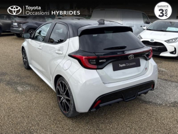 Photo 2 du bon plan TOYOTA Yaris 116h GR Sport 5p MY22 occasion à 21990 €
