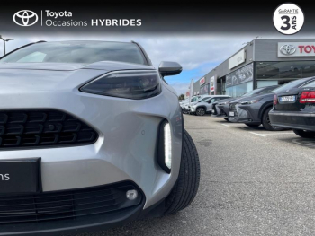 Photo 20 du bon plan TOYOTA Yaris Cross 116h Design MY22 occasion à 22990 €