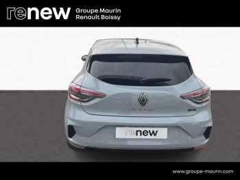 Photo 8 du bon plan RENAULT Clio 1.6 E-Tech 145ch full hybrid Techno - 24 occasion à 21300 €