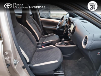 Photo 13 du bon plan TOYOTA Aygo X 1.0 VVT-i 72ch Design S-CVT MY24 occasion à 16490 €