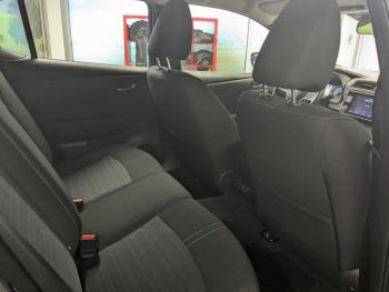 Photo 14 du bon plan NISSAN Leaf 150ch 40kWh Acenta 21.5 occasion à 15900 €