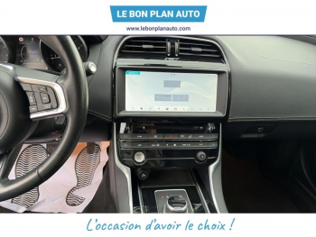 Photo 13 du bon plan JAGUAR XE 2.0D 180ch Pure BVA8 occasion à 13990 €