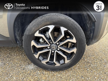 Photo 16 du bon plan TOYOTA Yaris Cross 116h Design MY22 occasion à 20990 €