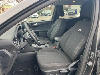 Photo 14 du bon plan FORD Kuga 2.5 Duratec 180ch Hybrid FlexiFuel Active Powershift occasion à 30490 €