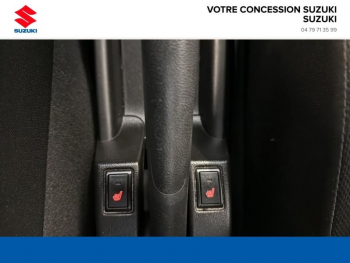 Photo 13 du bon plan SUZUKI Swift 1.2 Dualjet Hybrid 83ch Pack AllGrip occasion à 15900 €