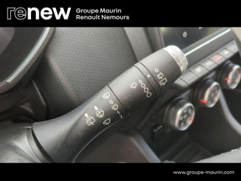 Photo 20 du bon plan RENAULT Clio 1.0 TCe 100ch Zen - 20 occasion à 10800 €